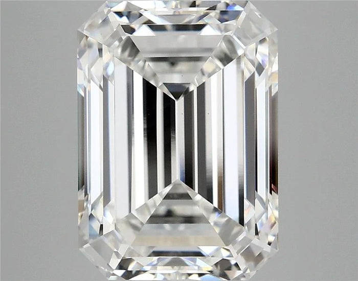 6.32 Carat · EMERALD · E · VVS2 · IGI · Excellent Cut