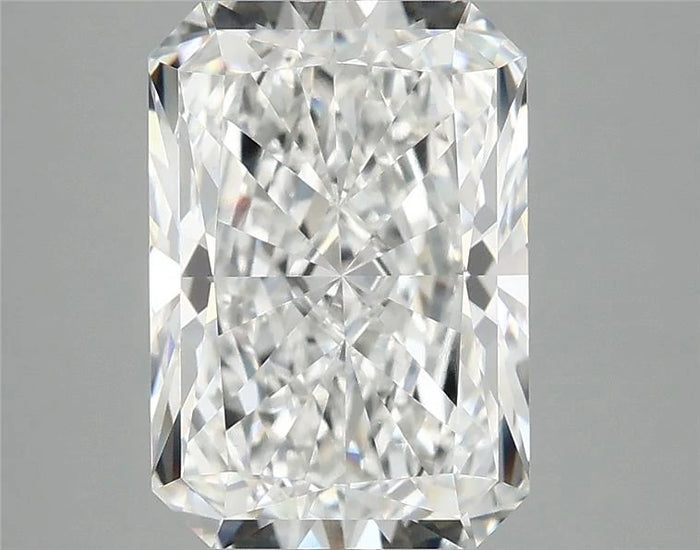 4.02 Carat · RADIANT · E · VVS2 · IGI · Excellent Cut