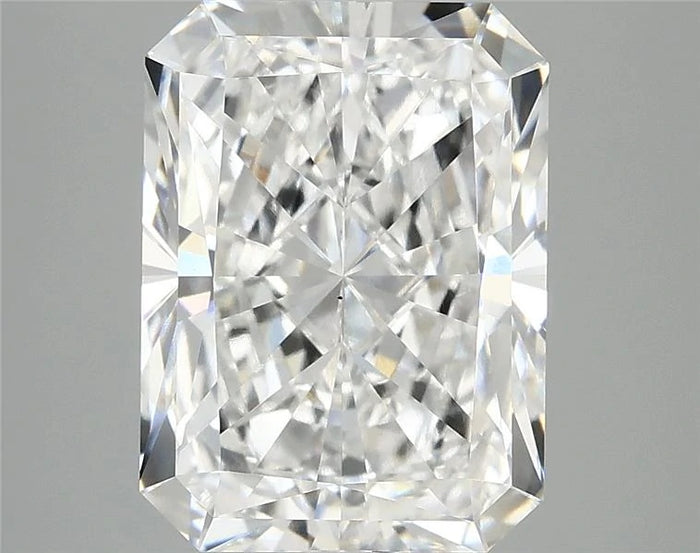 4.99 Carat · RADIANT · E · VS1 · IGI · Excellent Cut
