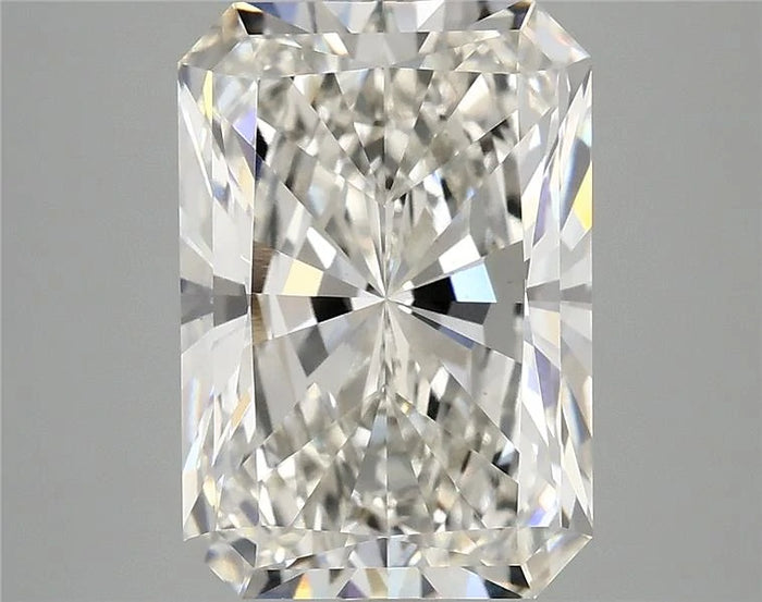 5.04 Carat · RADIANT · G · VVS2 · IGI · Excellent Cut