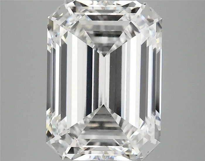 5.07 Carat · EMERALD · E · VS1 · IGI · Excellent Cut