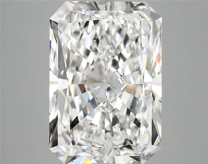 4.95 Carat · RADIANT · E · VS1 · IGI · Excellent Cut