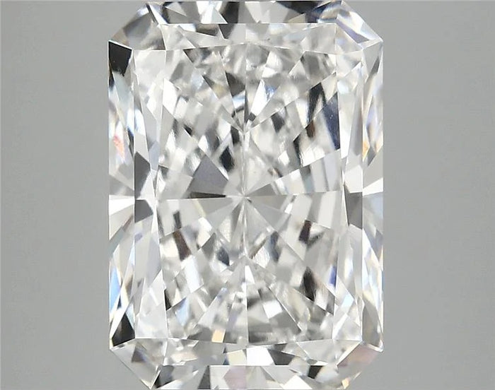 5.03 Carat · RADIANT · D · VVS2 · IGI · Excellent Cut