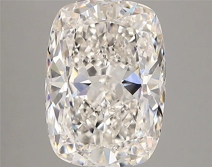 3.90 Carat · CUSHION · F · VVS2 · IGI · Excellent Cut