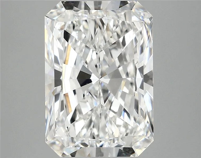 4.51 Carat · RADIANT · E · VVS2 · IGI · Excellent Cut
