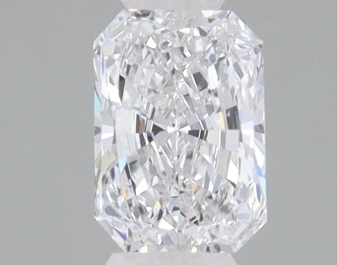 0.73 Carat · RADIANT · D · VS1 · IGI · Excellent Cut