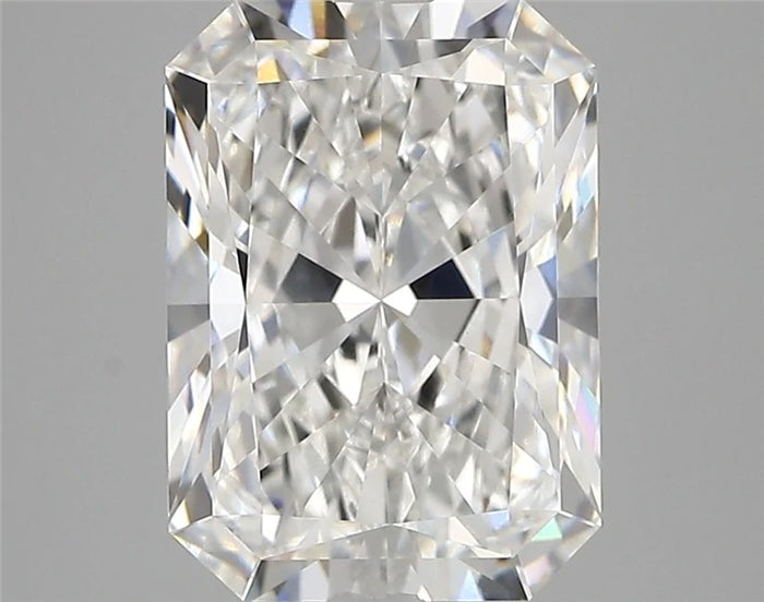 3.91 Carat · RADIANT · E · VVS2 · IGI · Excellent Cut