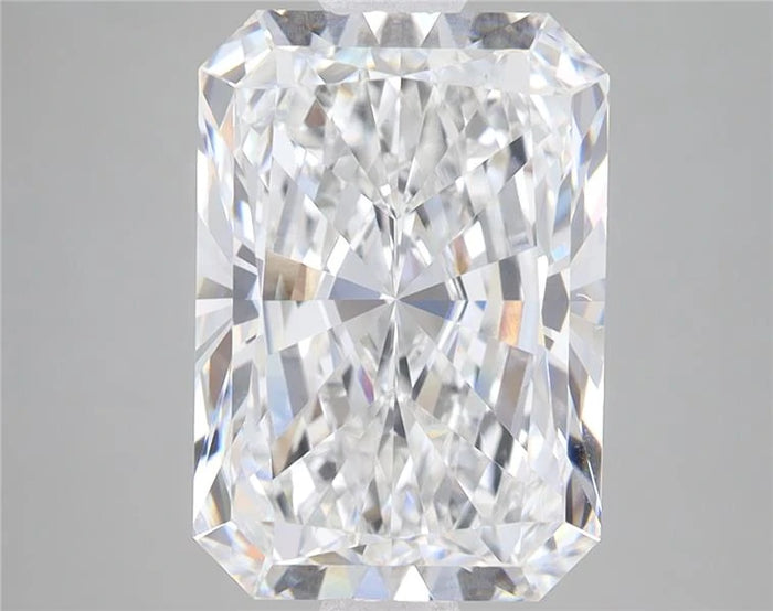 5.57 Carat · RADIANT · E · VVS2 · IGI · Excellent Cut