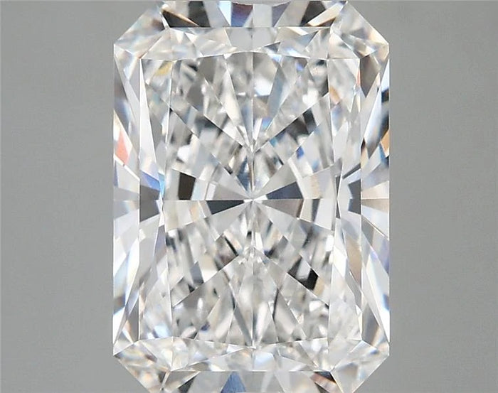 4.05 Carat · RADIANT · E · FL · IGI · Excellent Cut