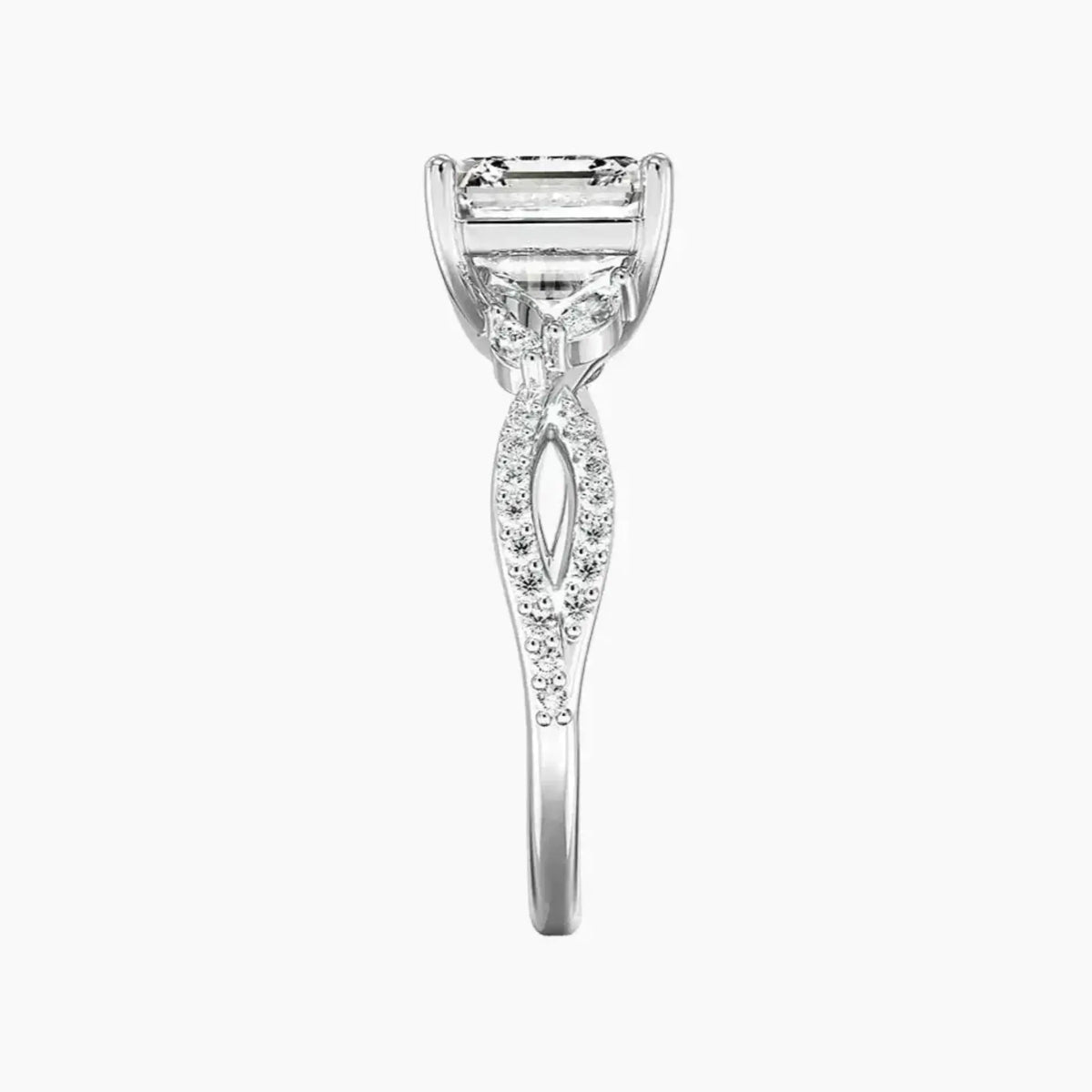 #18K White Gold