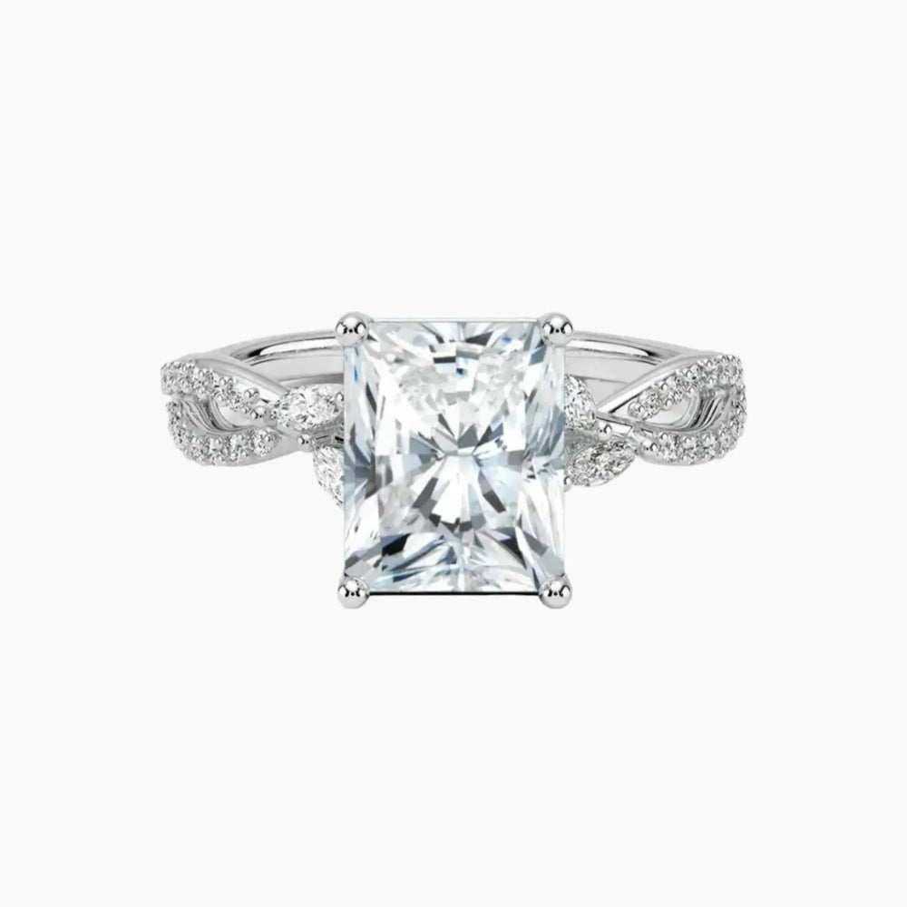 #18K White Gold