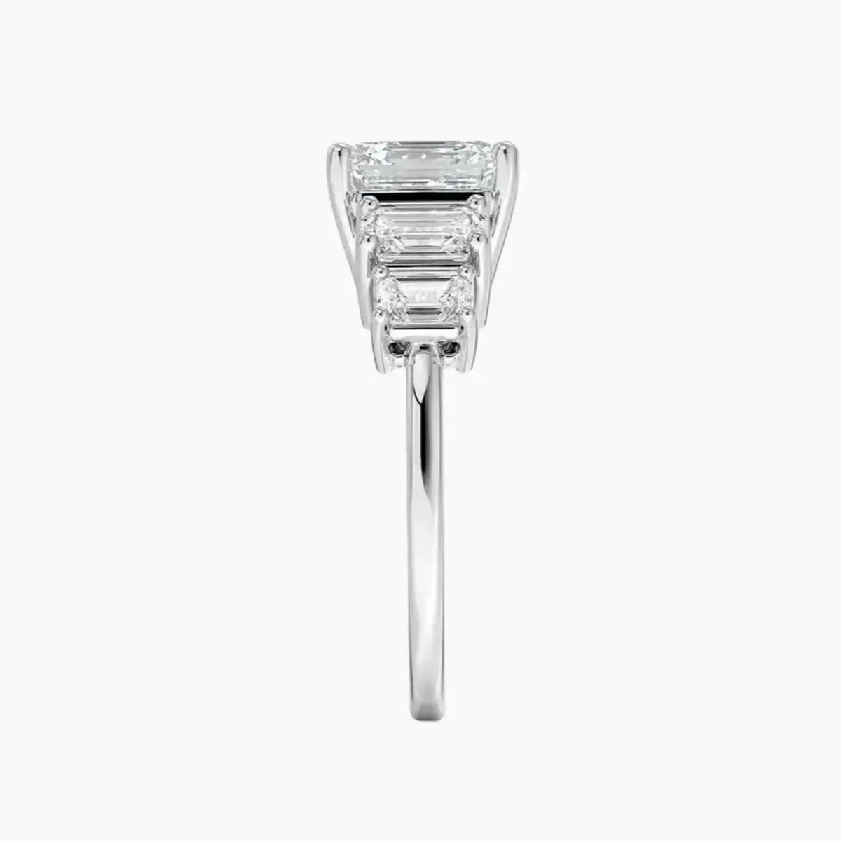 #18K White Gold