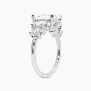#18K White Gold