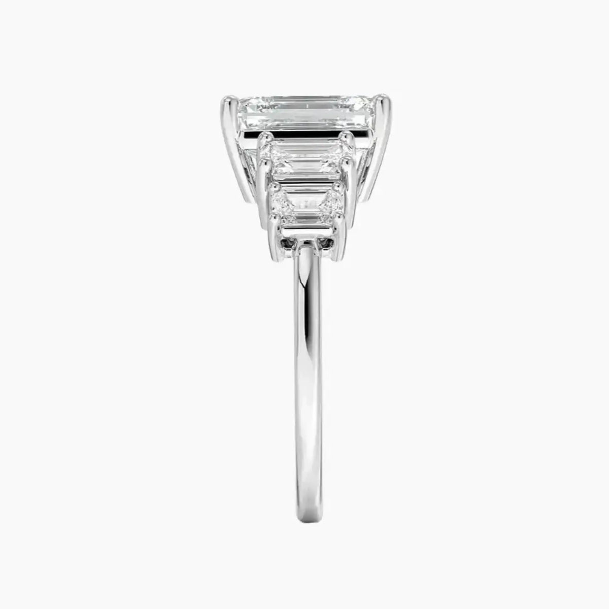 #18K White Gold