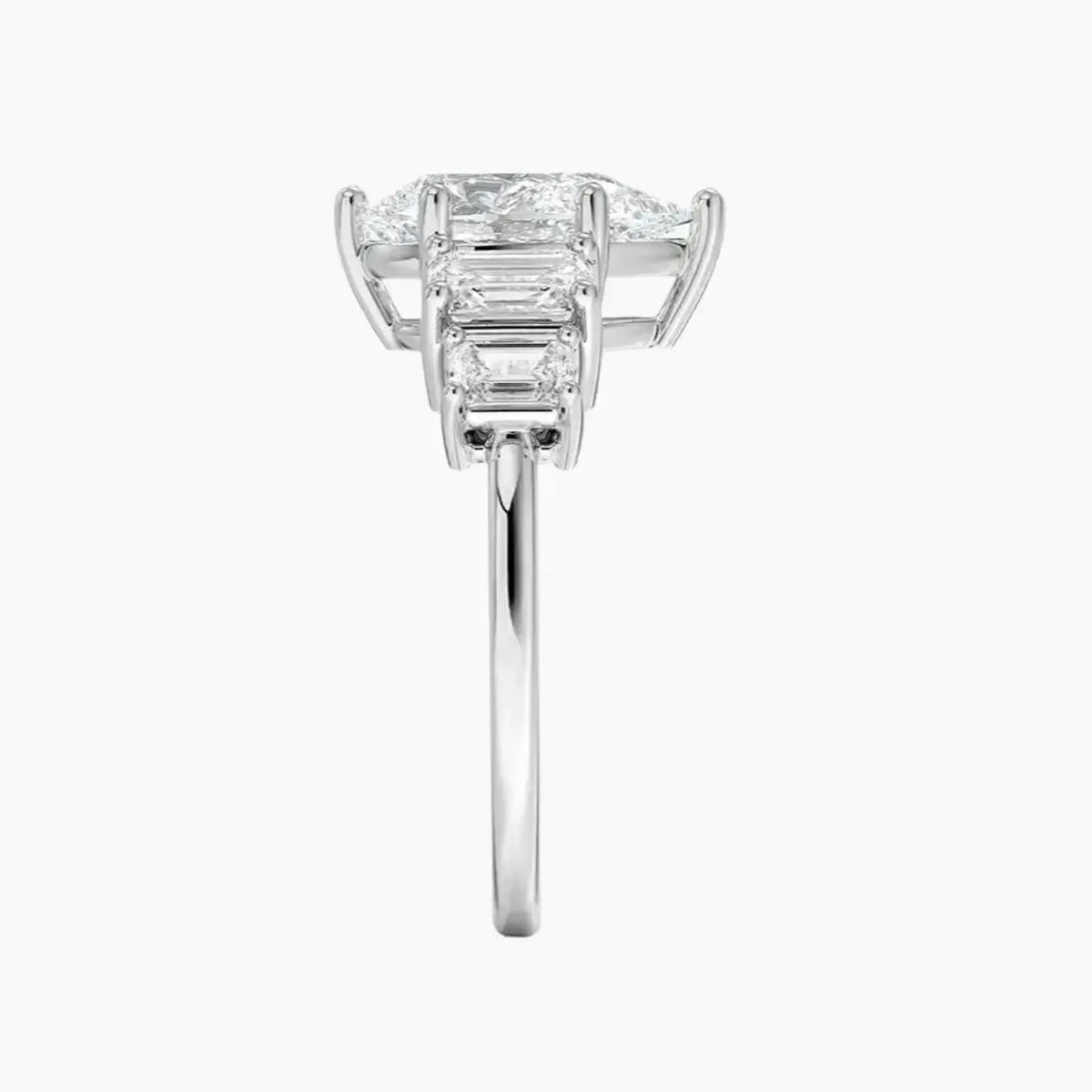 #18K White Gold