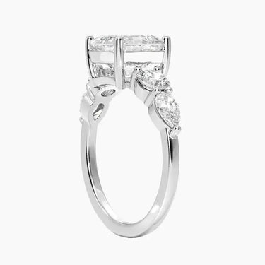 #18K White Gold