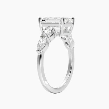 #18K White Gold
