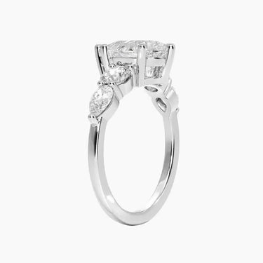 #18K White Gold