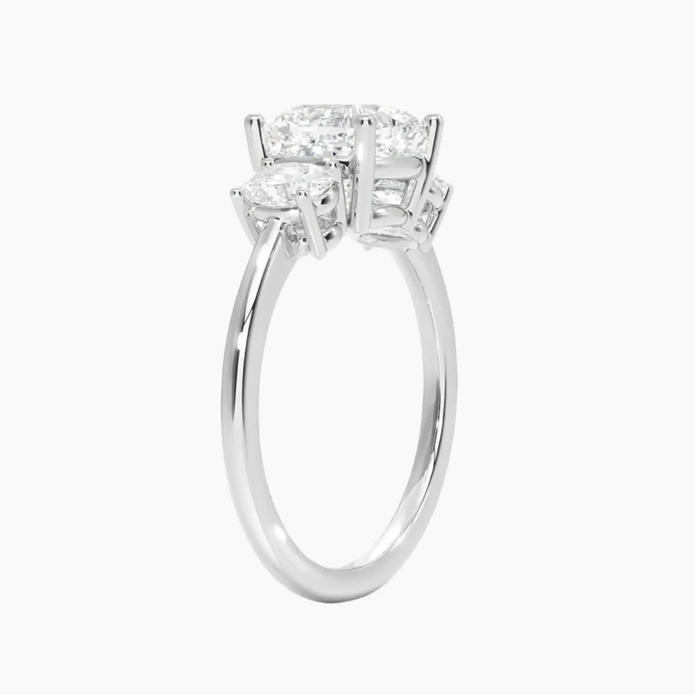 #18K White Gold