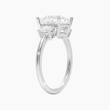 #18K White Gold