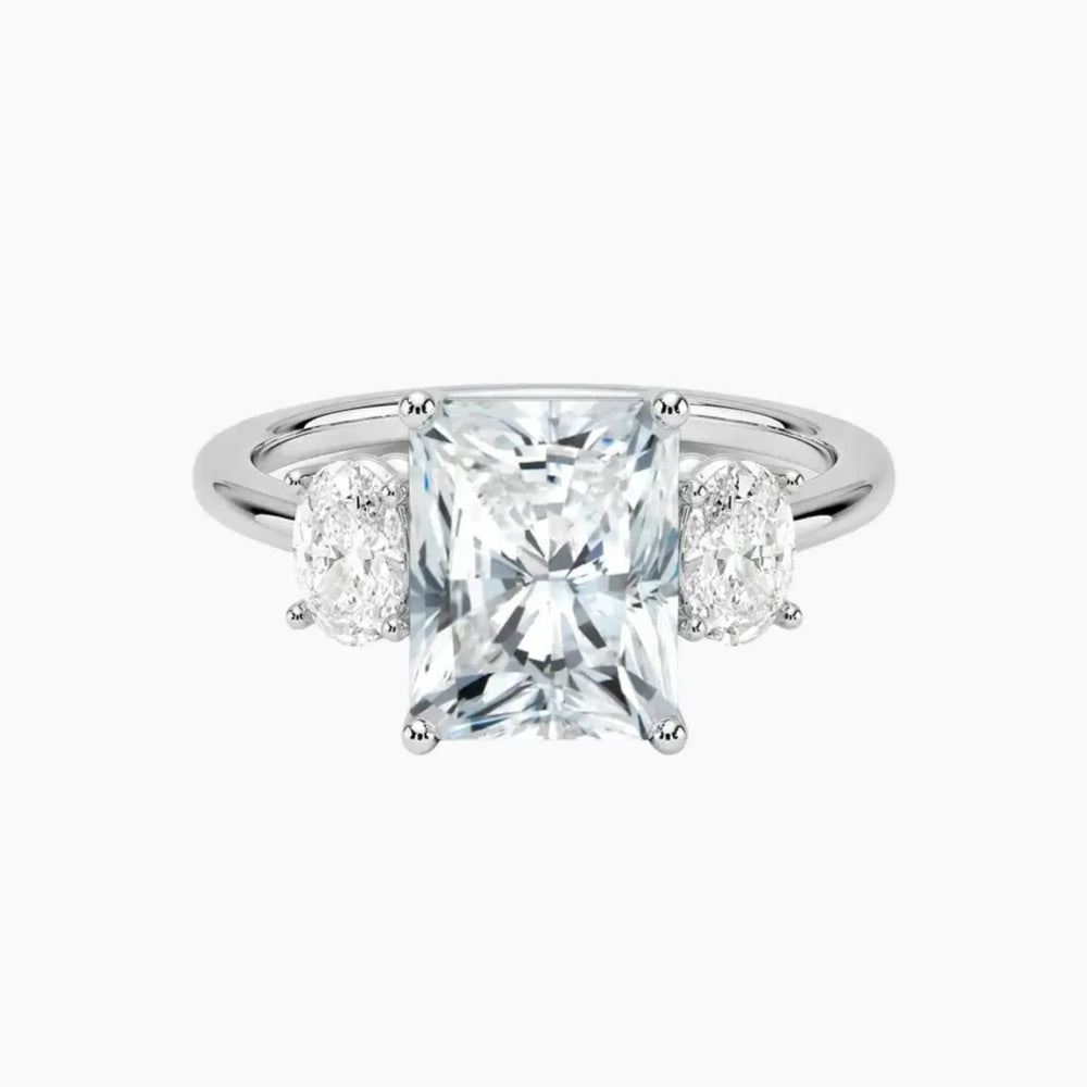 #18K White Gold