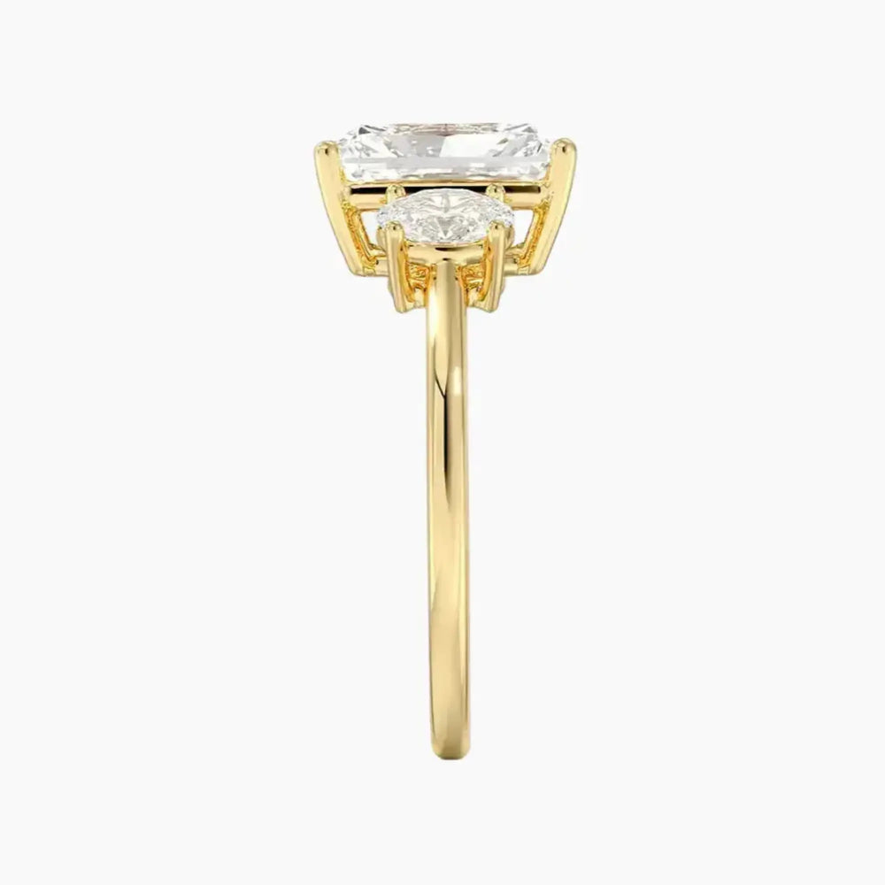#18K Yellow Gold