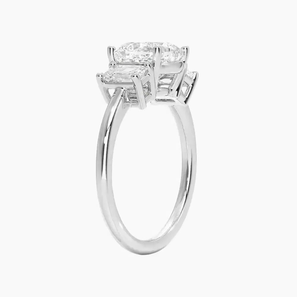 #18K White Gold