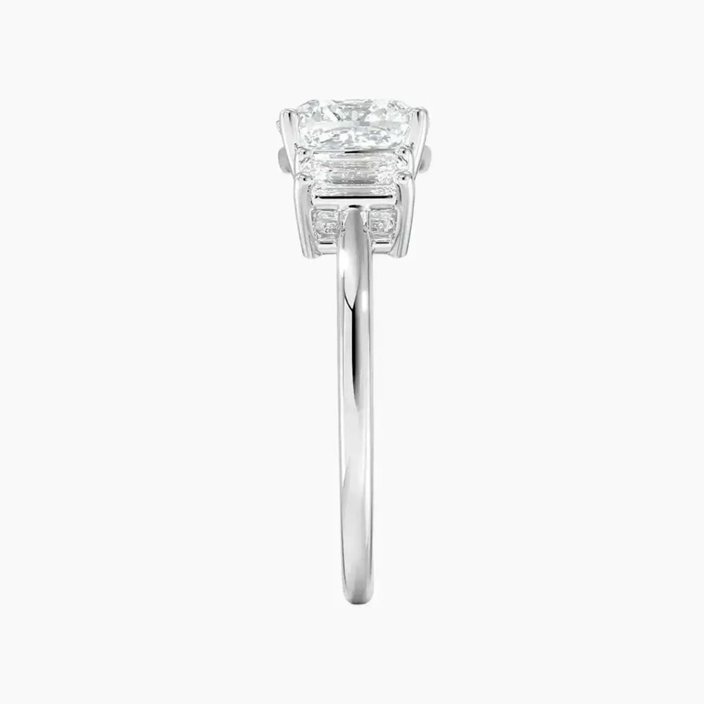 #18K White Gold