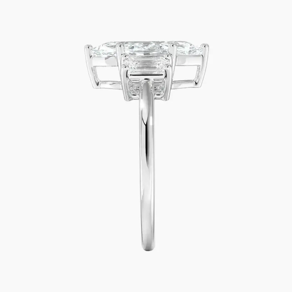 #18K White Gold