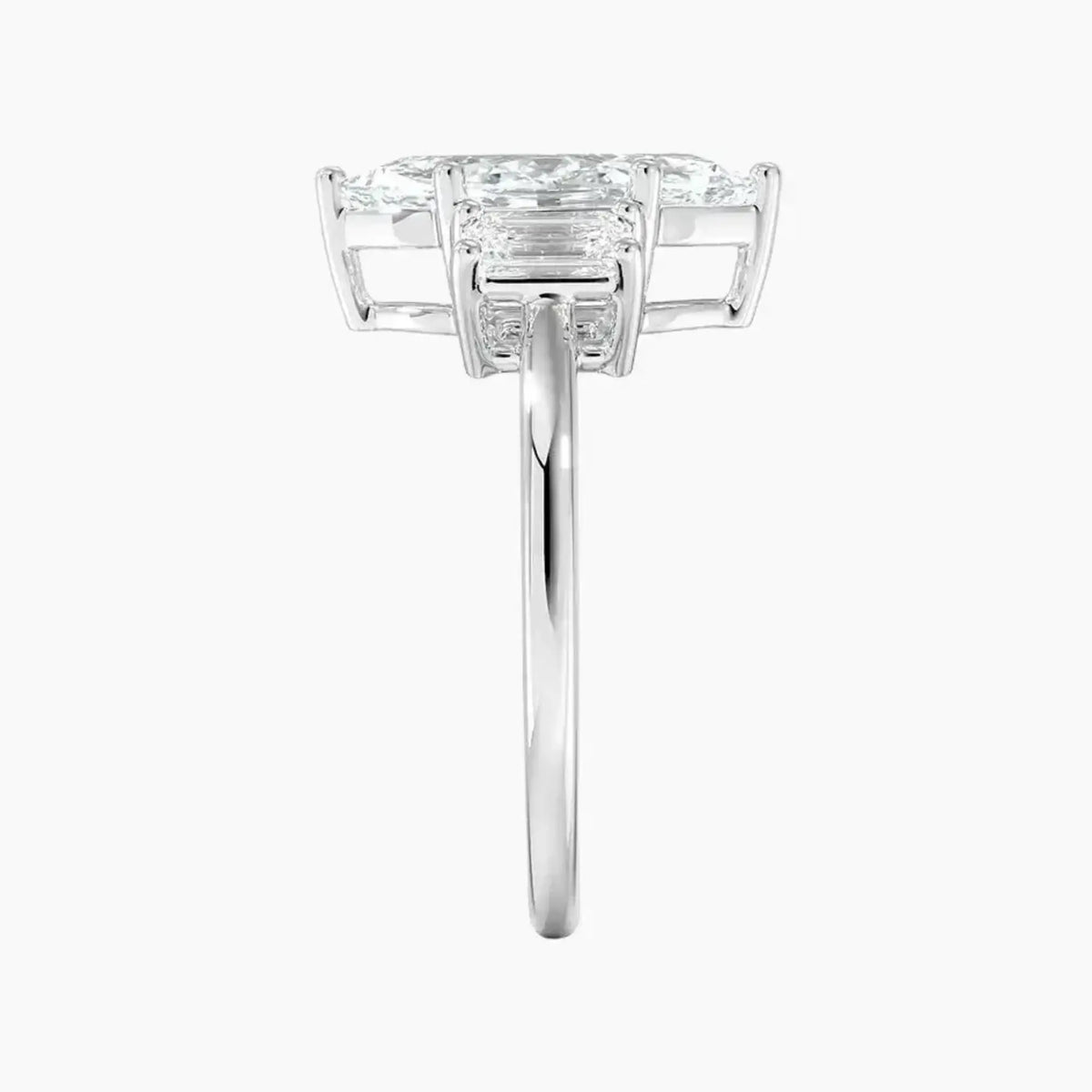 #18K White Gold