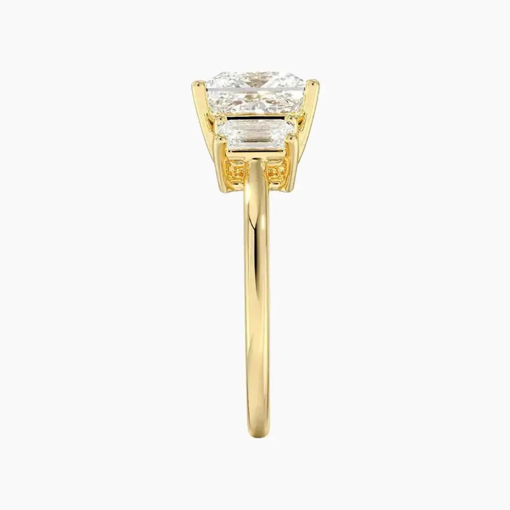 #18K Yellow Gold