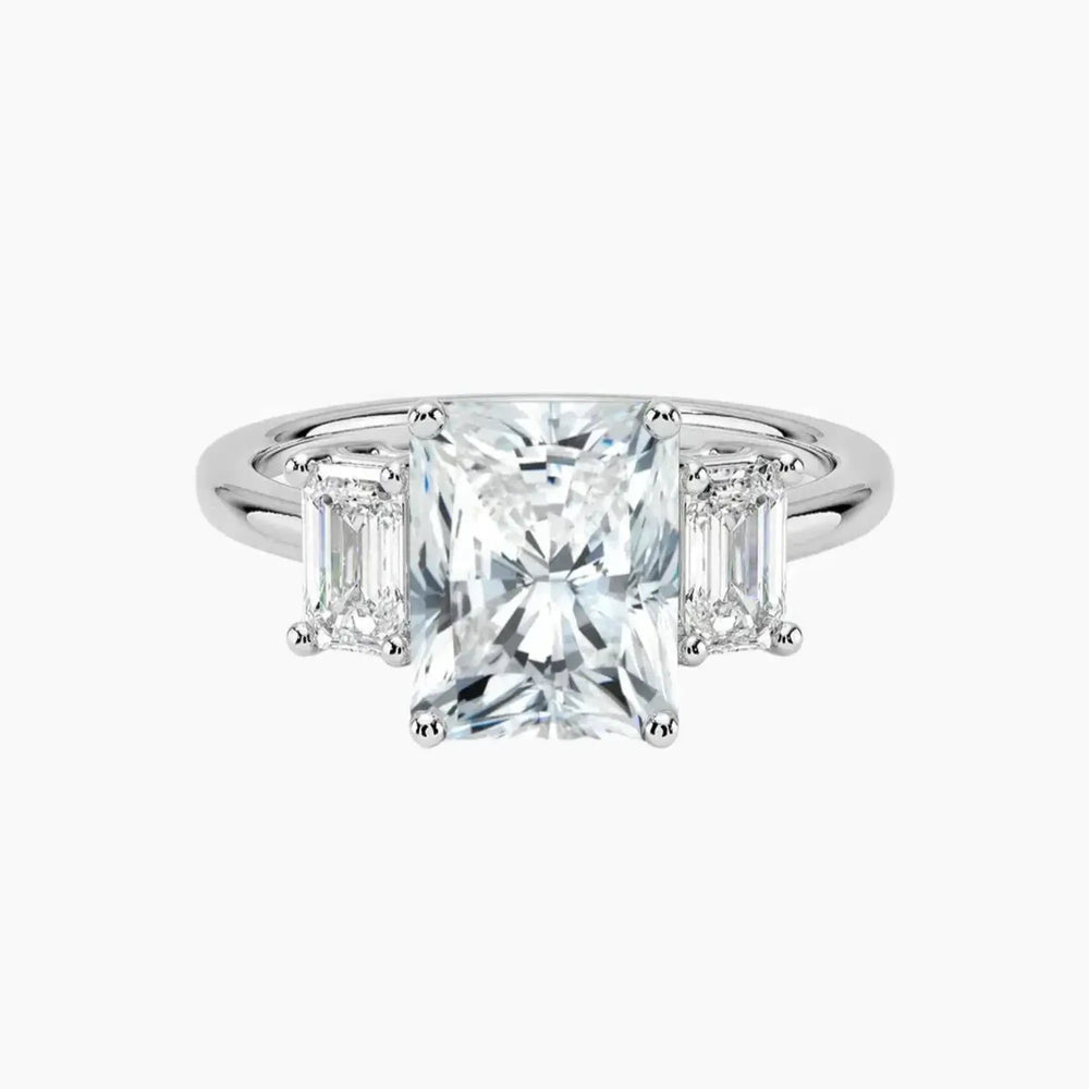 #18K White Gold