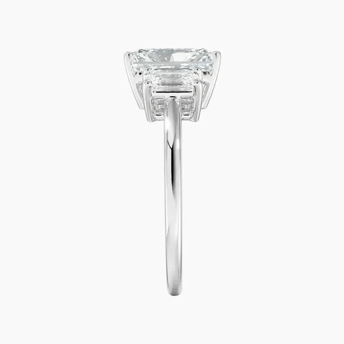#18K White Gold