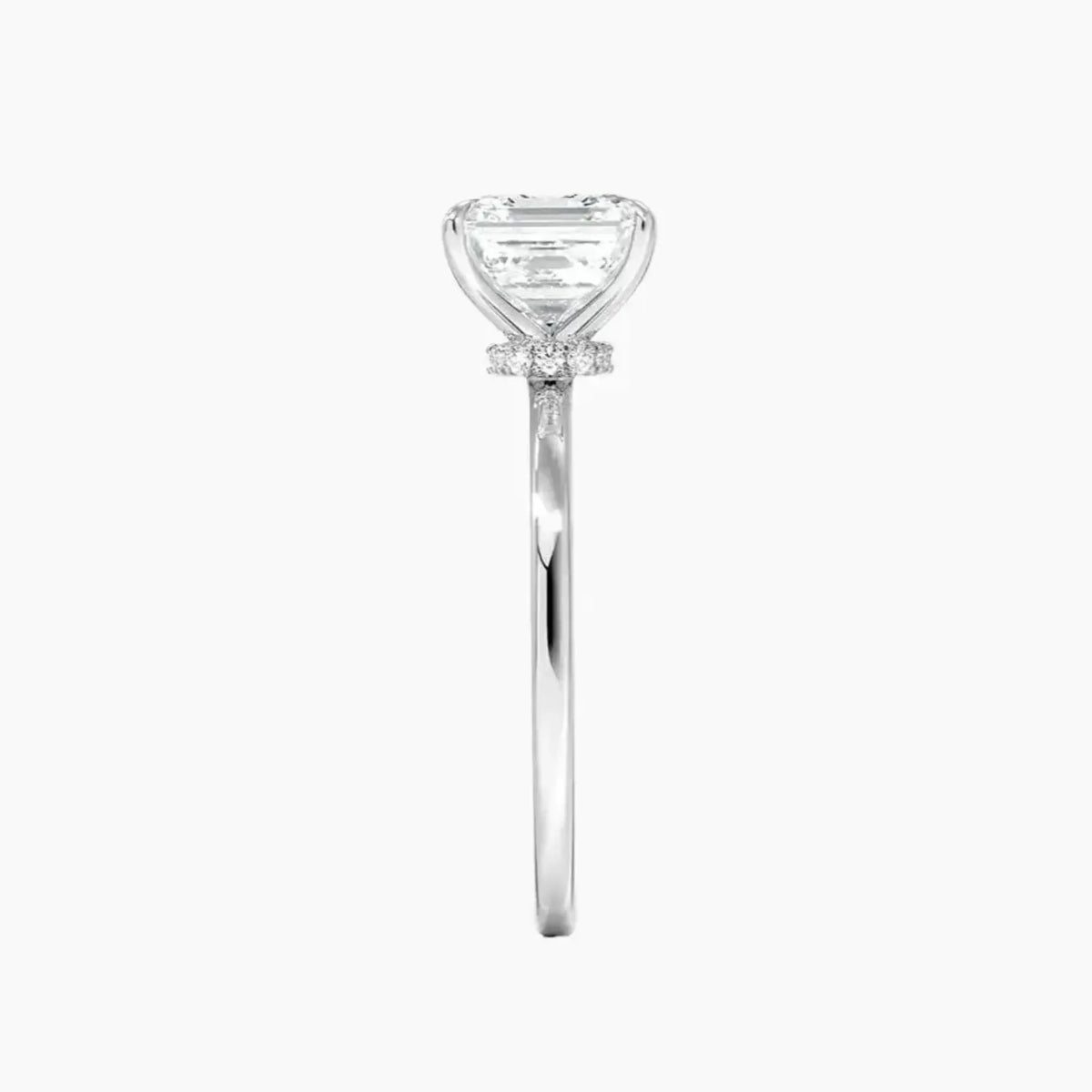 #18K White Gold