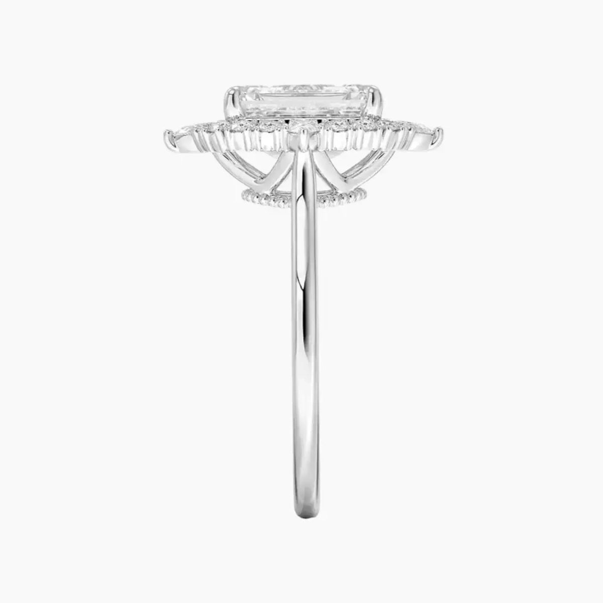 #18K White Gold