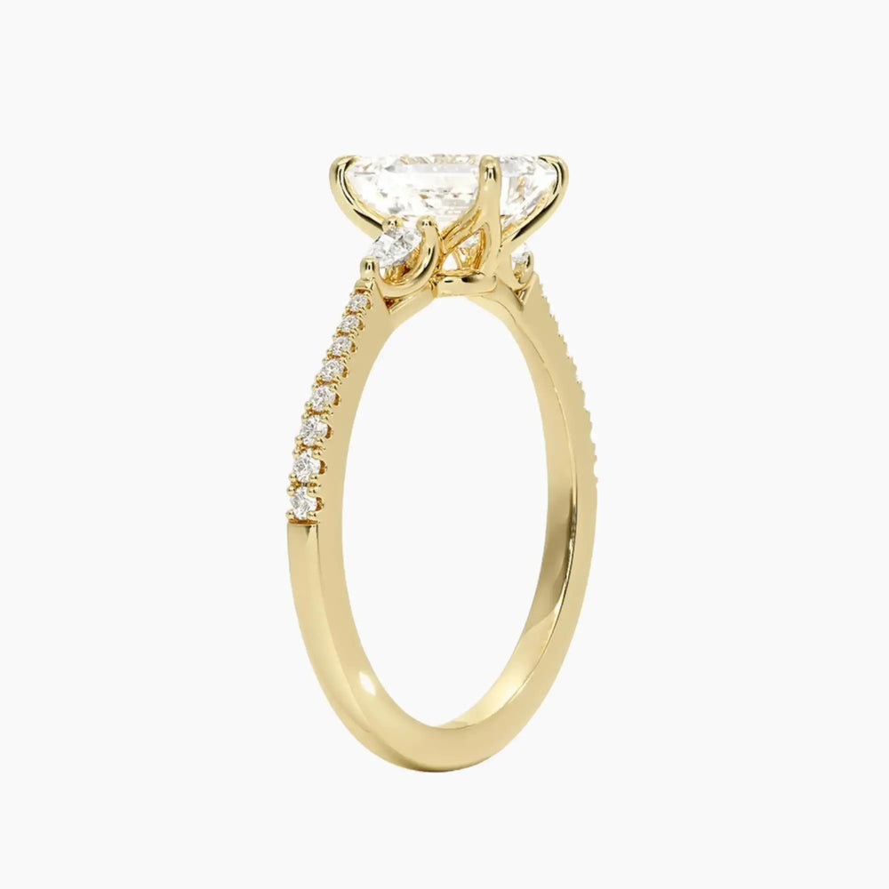 #18K Yellow Gold
