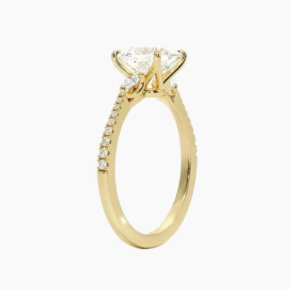 #18K Yellow Gold