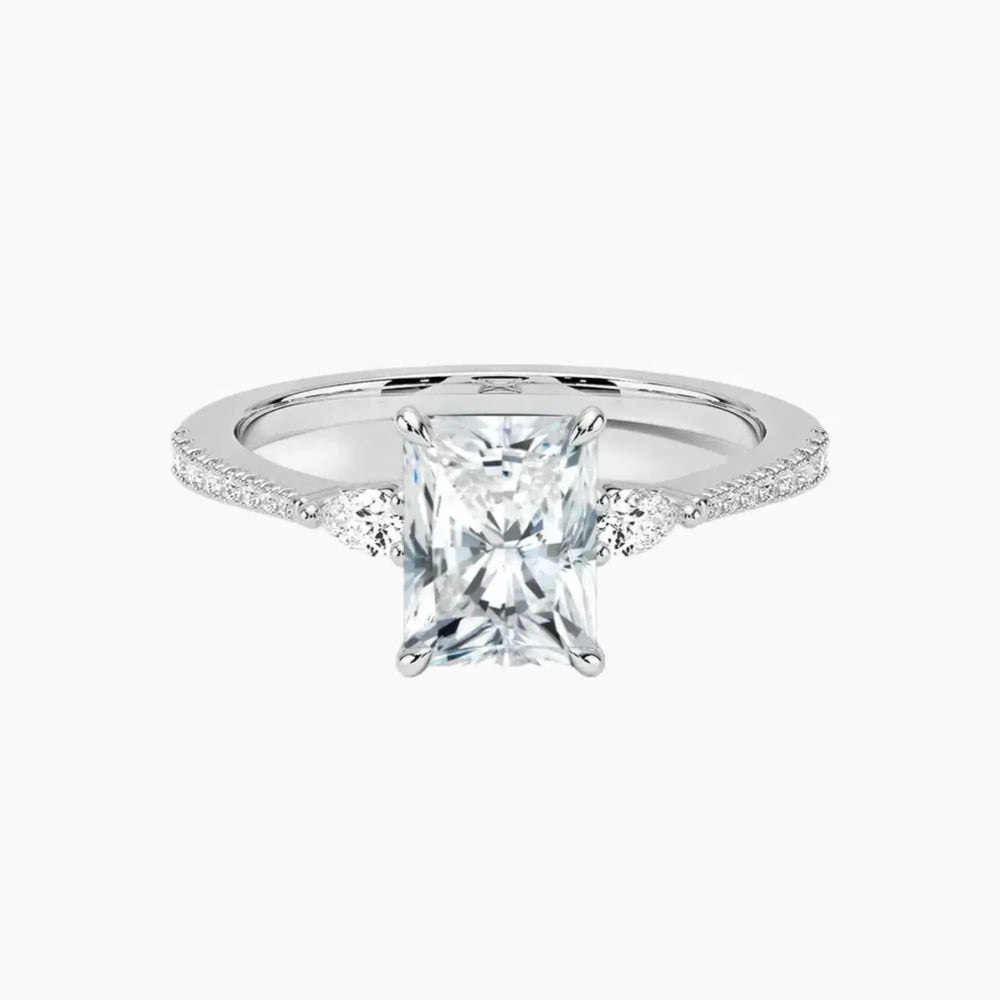 #18K White Gold