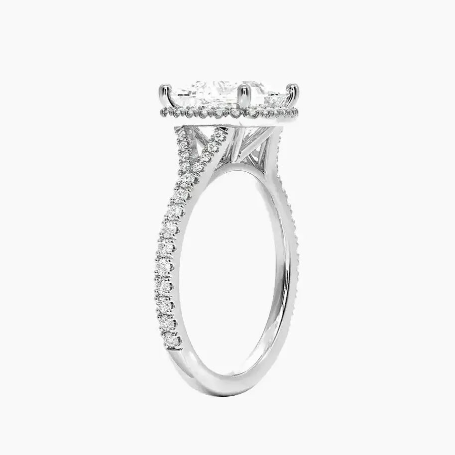 Lysandra Halo Princess – Center Diamond Included