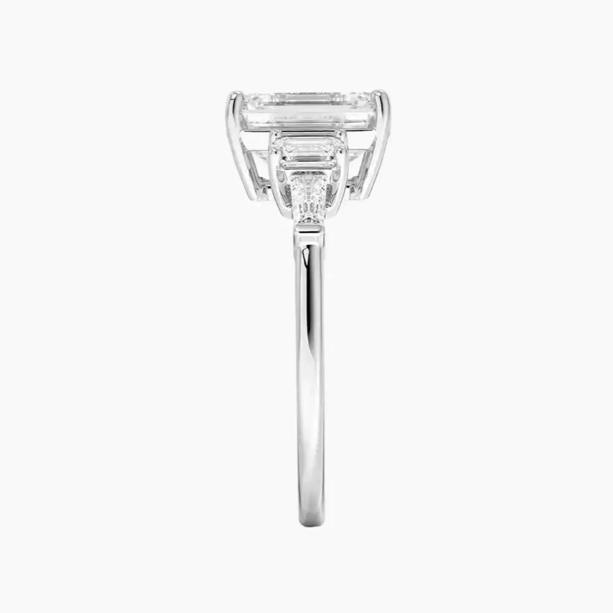 #18K White Gold