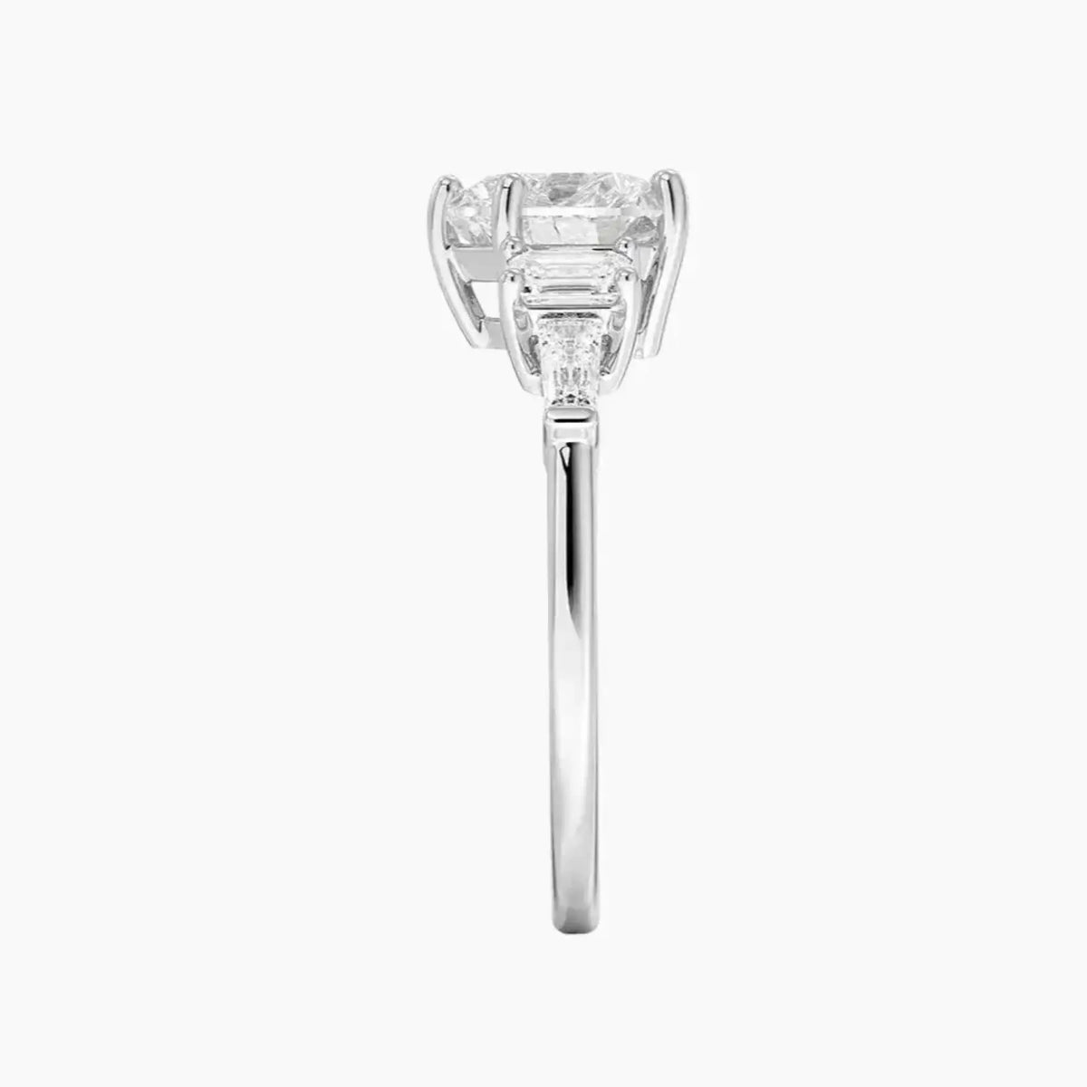 #18K White Gold