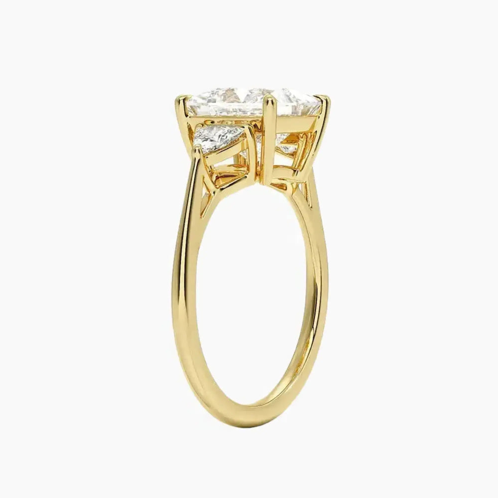 #18K Yellow Gold