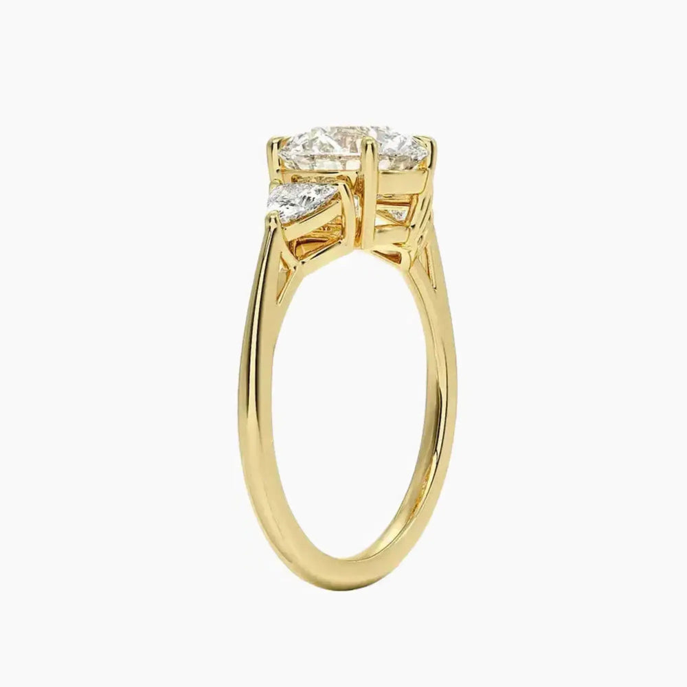 #18K Yellow Gold