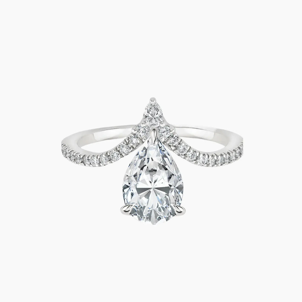 Esme Solitaire Pear