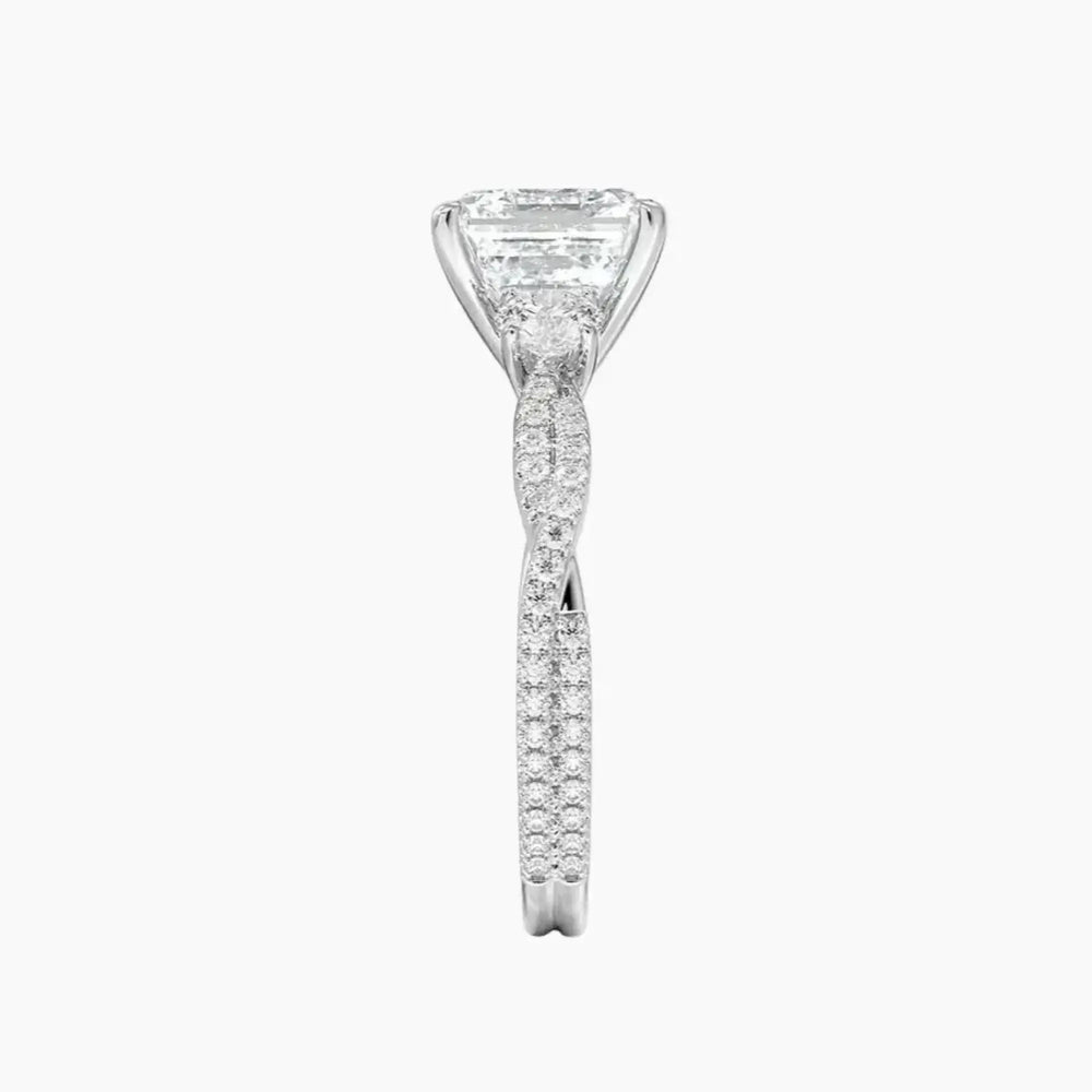 #18K White Gold