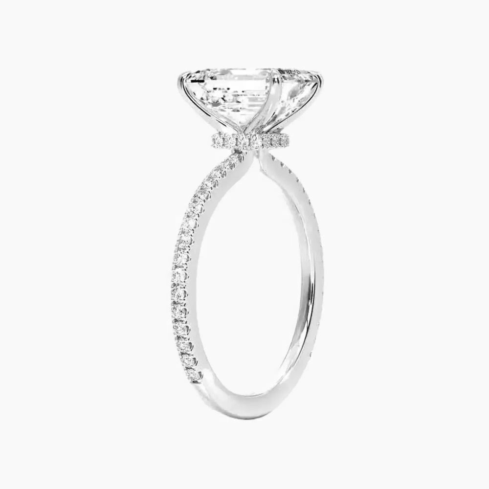 #18K White Gold