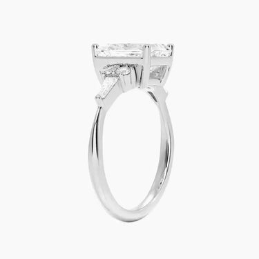 #18K White Gold