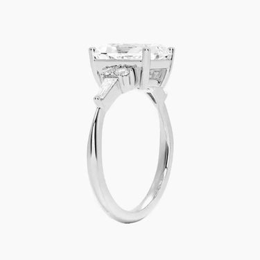#18K White Gold