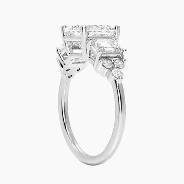 #18K White Gold