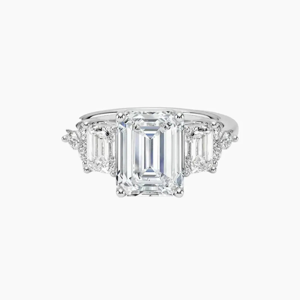 #18K White Gold